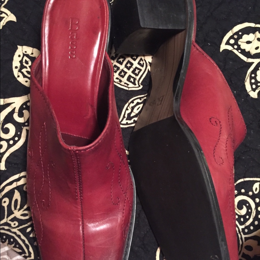 Ladies Bass Brand Mule